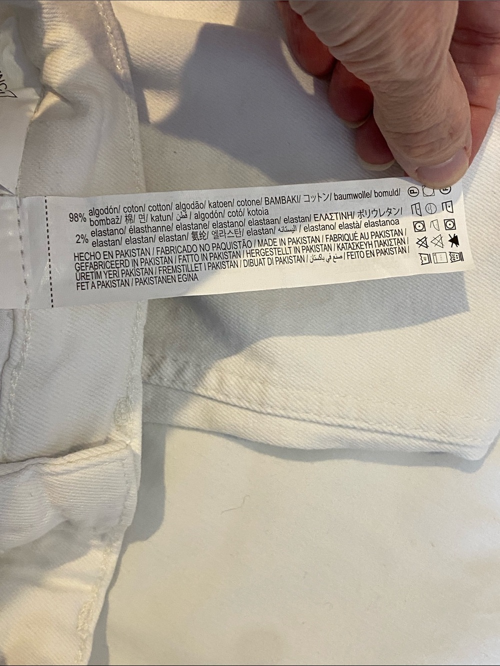 Zara White Cropped Flare Raw Hem Jeans Clean Girl NWT Size 2 - Picture 11 of 16
